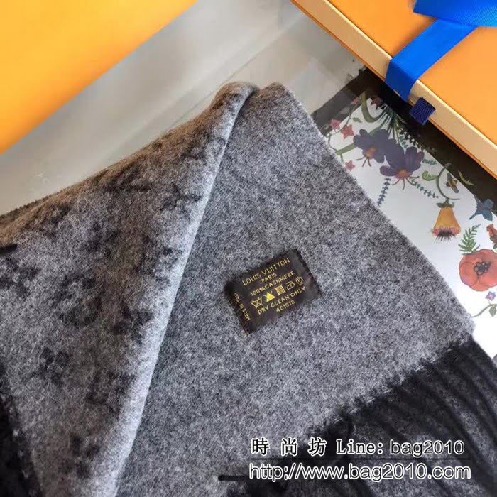 路易威登LV2018新色 雙面漸變提花羊絨圍巾 LLWJ6101